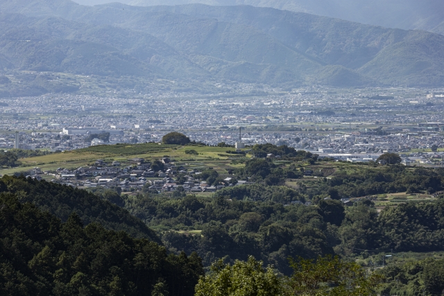 南アルプス市の町並み